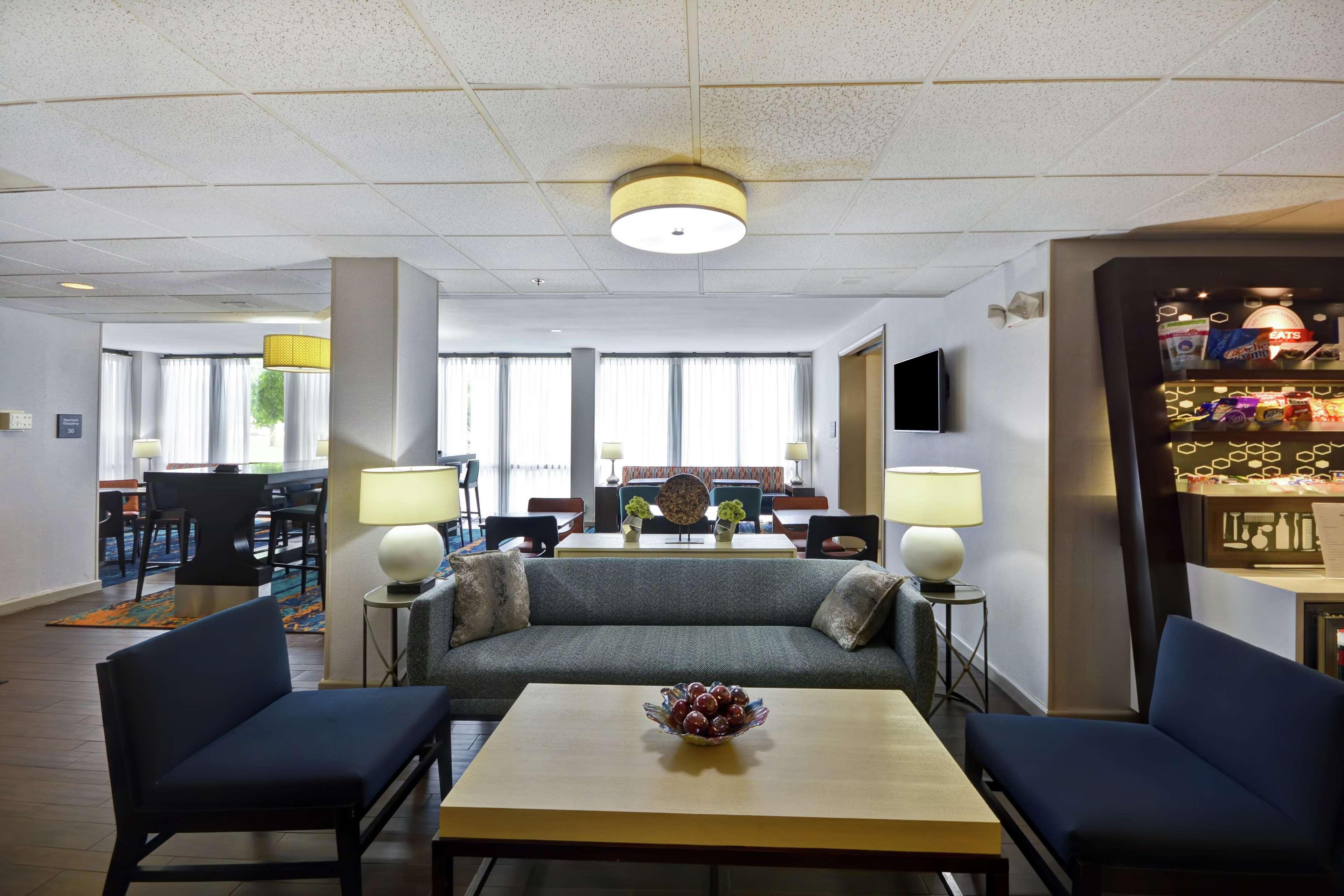 Hampton Inn Detroit Madison Heights South Troy Exterior photo