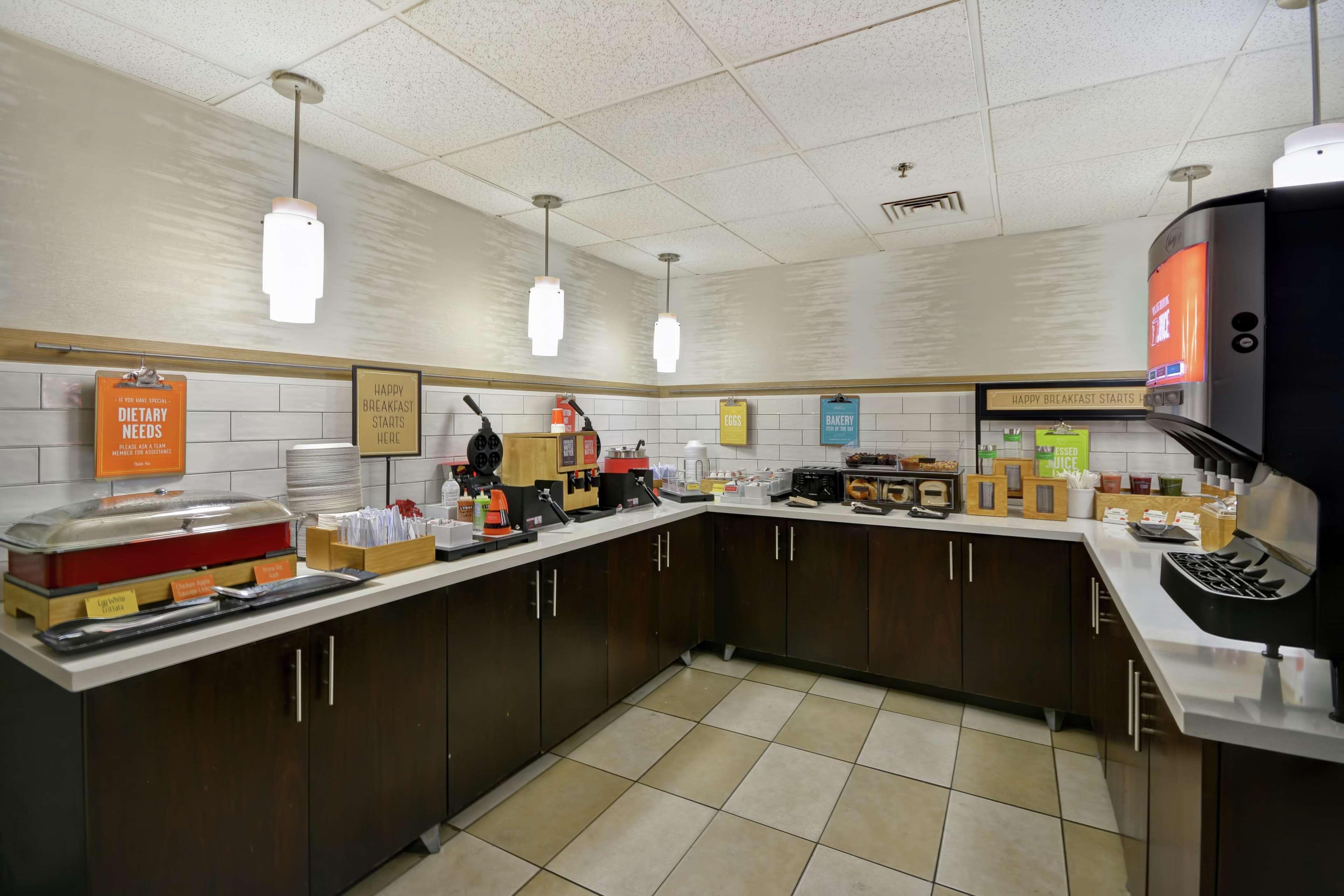 Hampton Inn Detroit Madison Heights South Troy Exterior photo