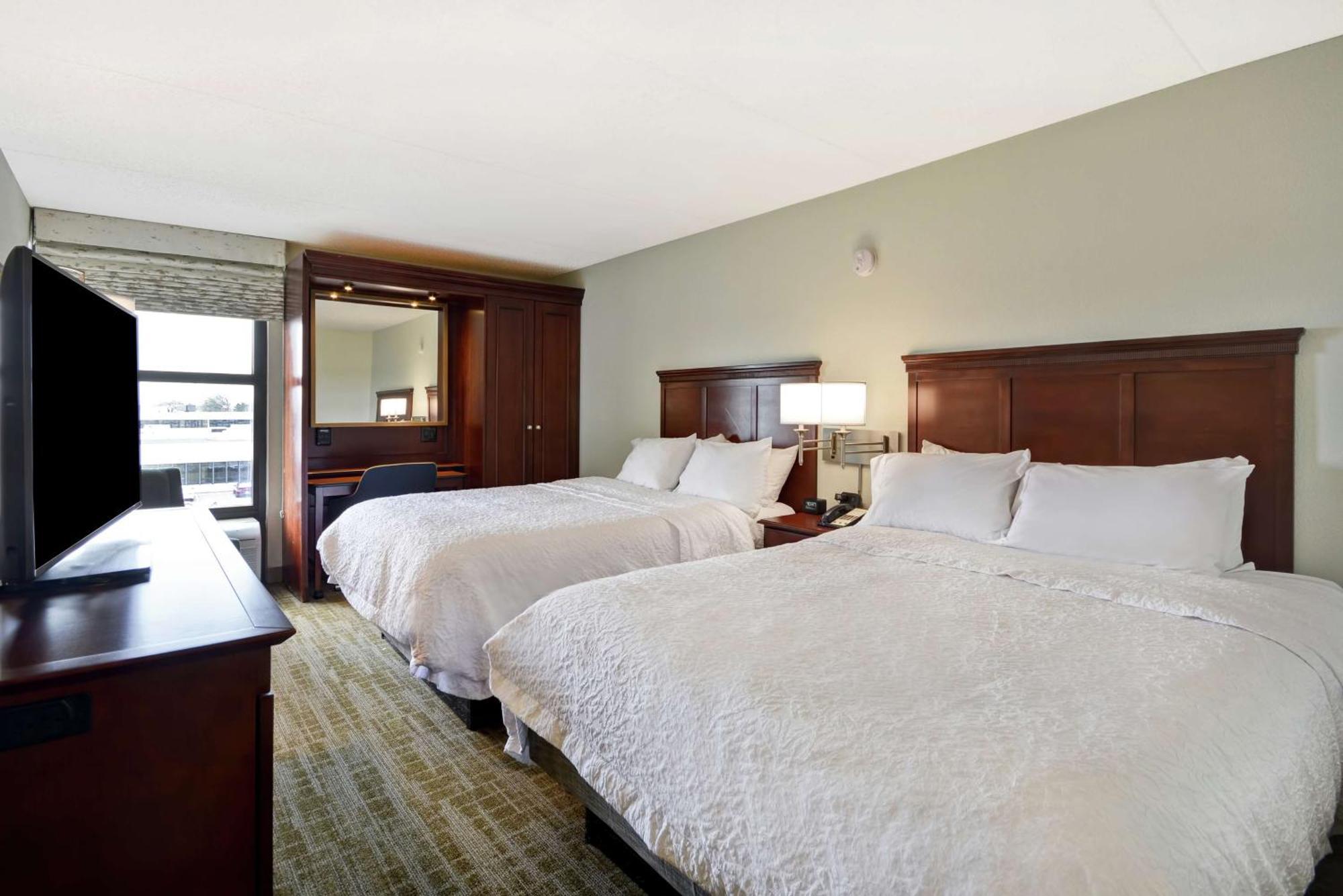 Hampton Inn Detroit Madison Heights South Troy Exterior photo