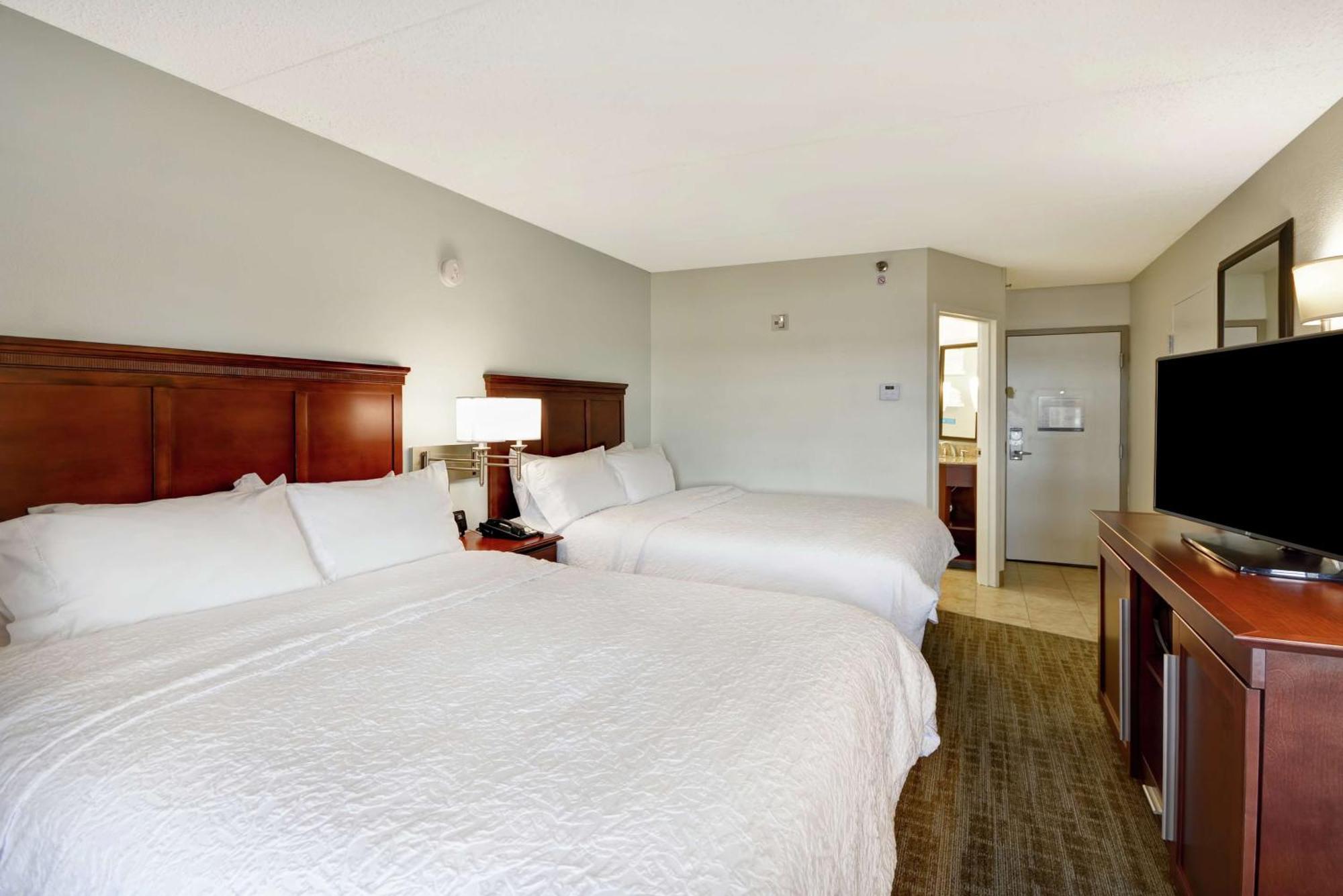 Hampton Inn Detroit Madison Heights South Troy Exterior photo