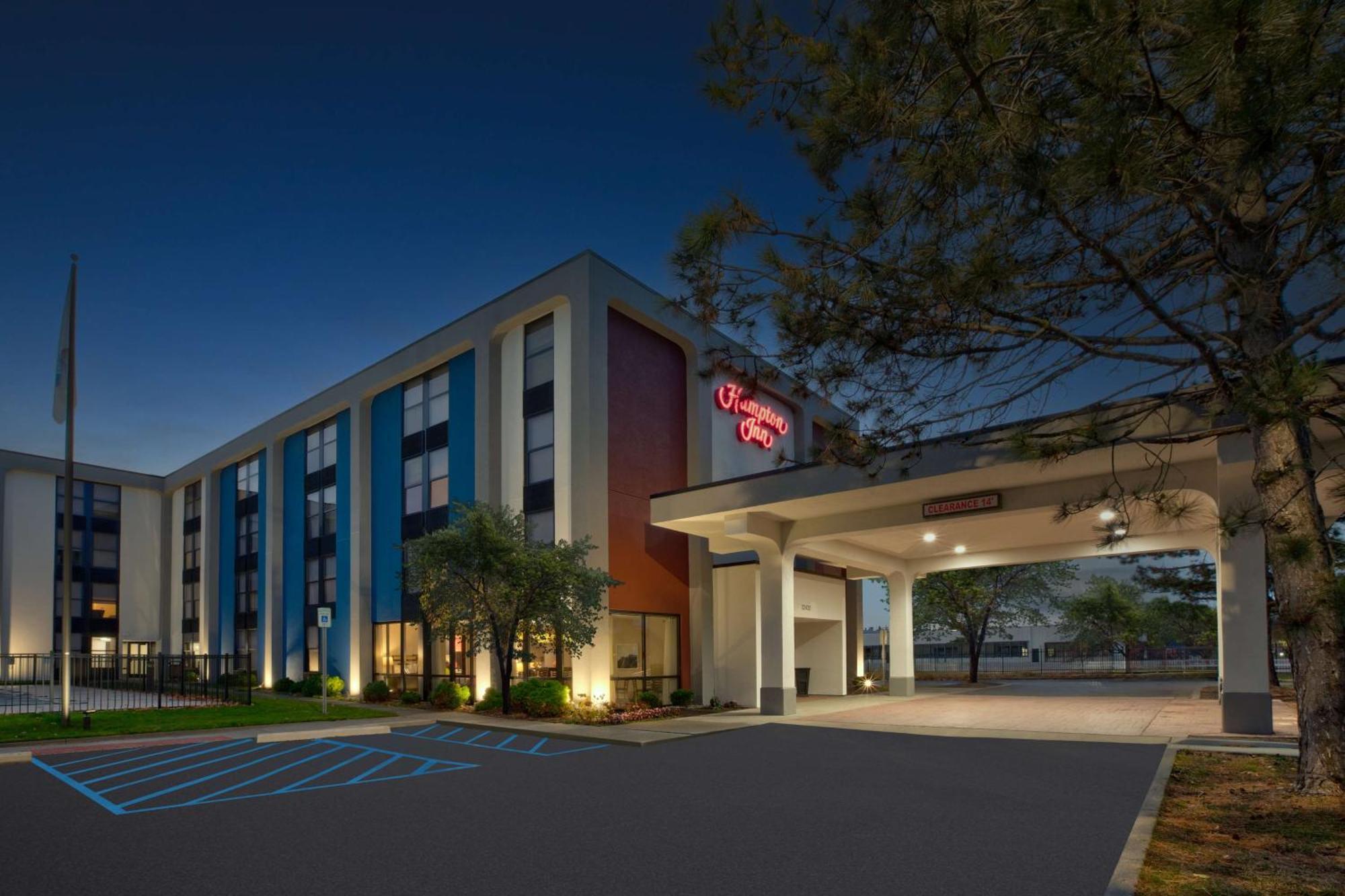 Hampton Inn Detroit Madison Heights South Troy Exterior photo
